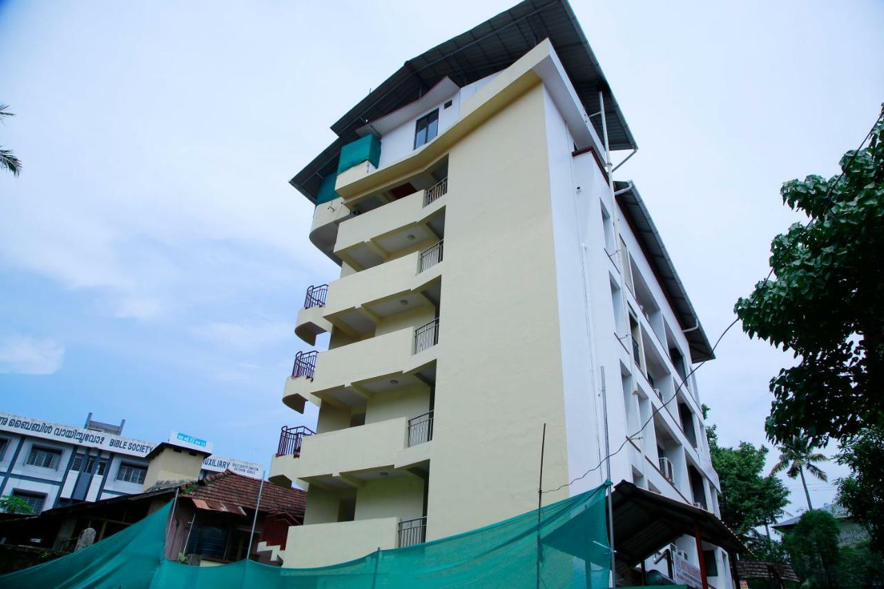 Misty Rosa Luxury Serviced Apartments Kottayam Luaran gambar